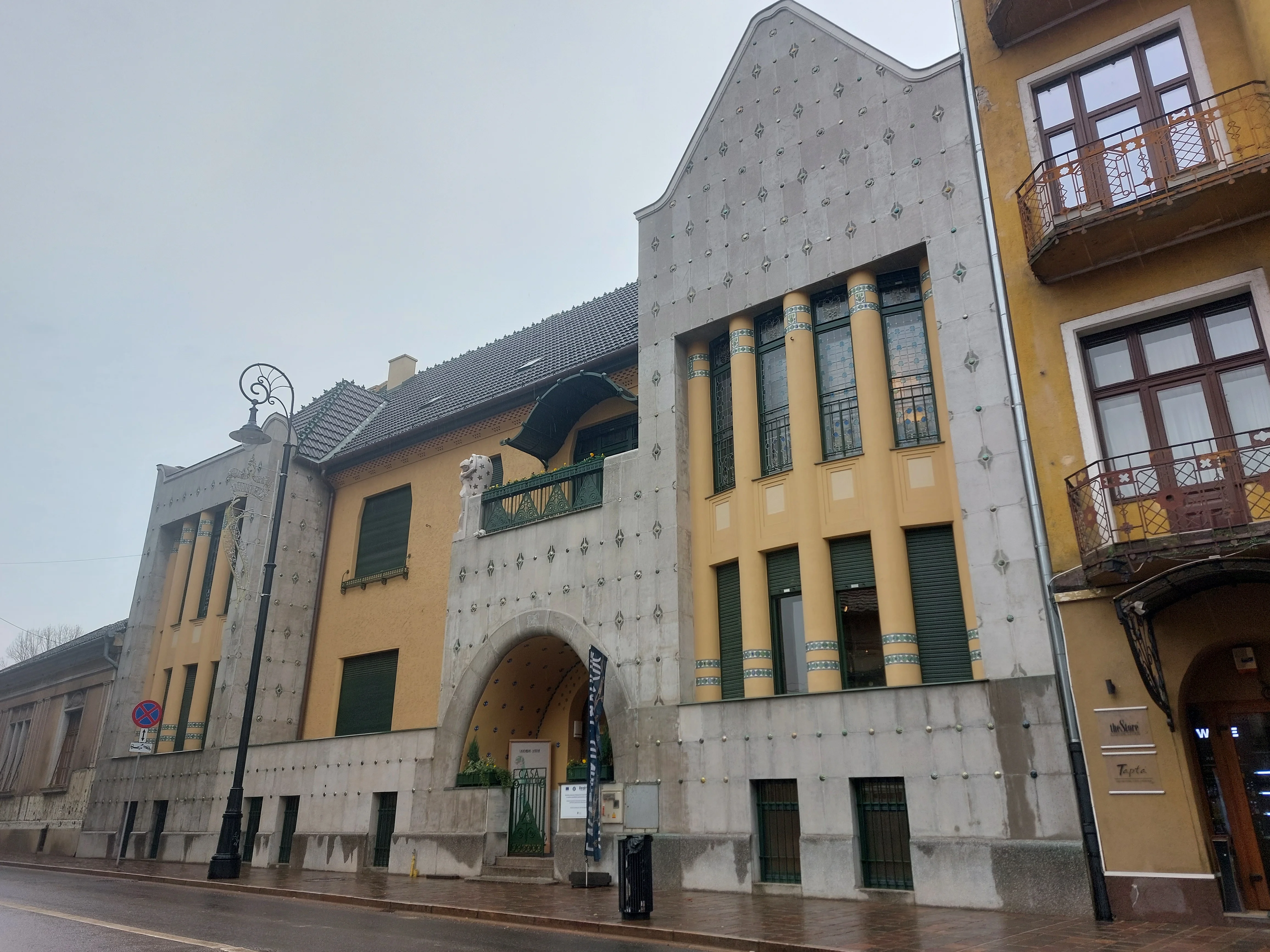 Casa Darvas la Roche